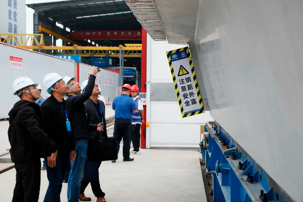 頻頻閃耀行業觀摩會,五新引領高速公路建設智能化浪潮!